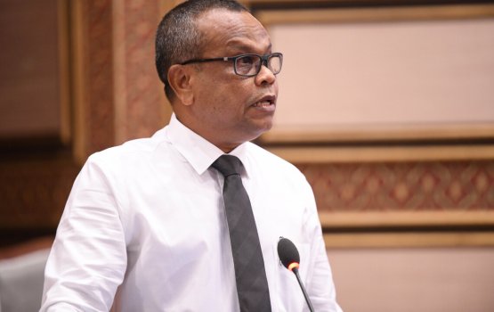 Hithadhoo medhu dhaairage member Ahmed Rasheed MDP in vaki vejje