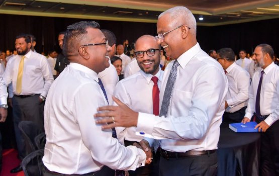 Mathiveri finolhuge badhalugai Jabir ah Male atholhun falheh.