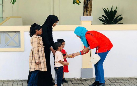 Dhiraagu eid bondibathah rajjeyge eki kankolhuthakun bodu tharuheebeh!