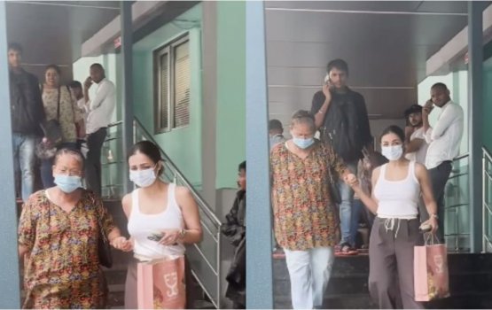 Malaika ge bappa hospital gai admit kohffi