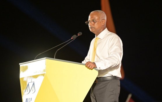 Vaudhuthakuge 90 percent fuhdhijje: Raees