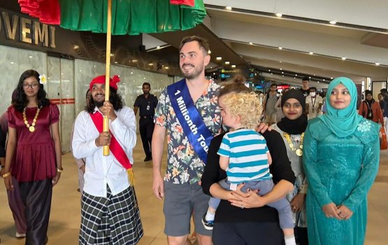 1 Million vana fathuruveriyaa ah hoonu maruhabaaeh