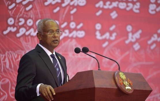 Scout aa Girl Guide in camp dhaane rasheh hamajassaidhenee