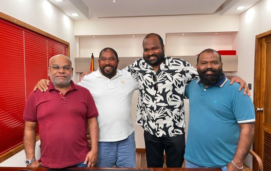 Ali Waheed anehkaaves Gasim ge advisor akah 