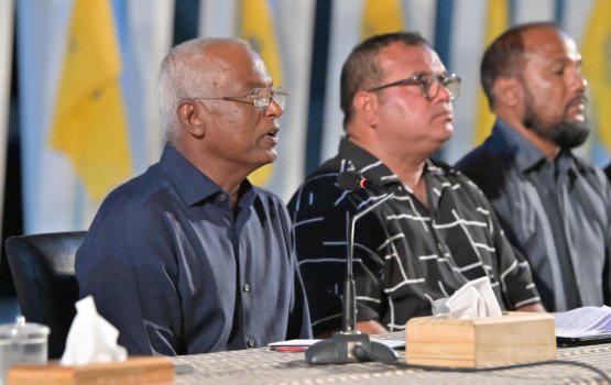 Areygahthaa gai resort eh hadhan Raees vaudhu vevadaigenfi