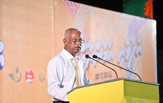 Idhikolhu candidate in dhahkany sarukarun kohdheefai huri kankamuge vahaka: Raees