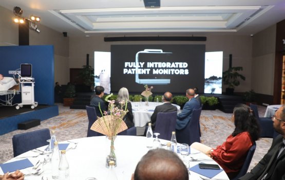 Japan ge 1 number Nihon Kohden brand ge ventilator rajjey ge sihhee dhaairaa ah 