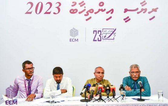 Madhamaa ge inthikhaabah election commission furihama ah thayaaru
