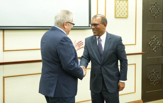 Yameen geah badhalukurumugai EU ge eheetherikamah Nasheed edhijje