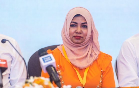 Rafiyya ah hamalaa dhin massala thahugeeg kuranee