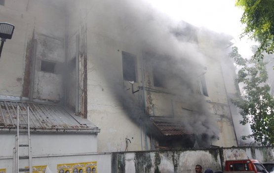 SHE buliding kairee gai huri gudhaneh gai alifaan roavejje