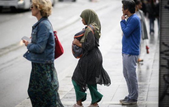 Abaaya ge massala France ge court in ves muslimunnaa dhekolhah 