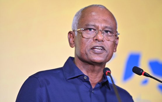 Male gai ulhey thaa 20 aharu vefaivaa emmenah goahchaai flat dheynan: Raees