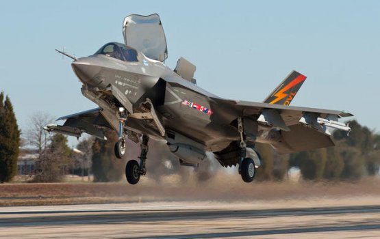 America ge 100 million dollar ge jet eh gelli aammunge ehee ah edhumun faadu kiyun