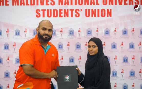 MNUSU futsal fiestaa 2023ge digital partner akah Dhiraagu!