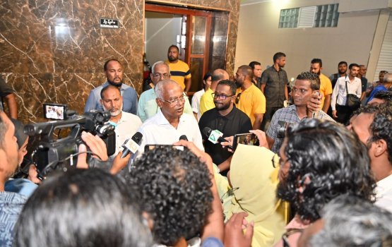 Mihaaru fennany boduthanun inthihaab kaamiyaab vaa manzaru: Raees
