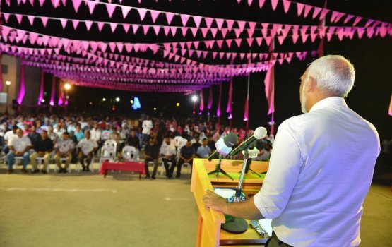 Inthihaabee Raees Muizzu miadhu Hulhumale furathama fiyavaheegai dhiriulhey faraaiythakaa bahdhalu kuranee