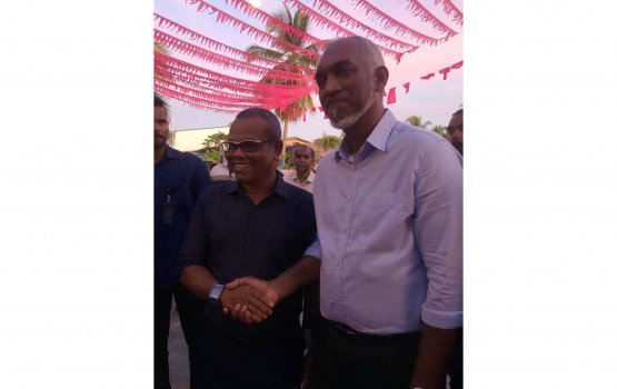 Hithadhoo member Ahmed Rasheed Muizzu ah thaaeedhu kuran ninmaifi