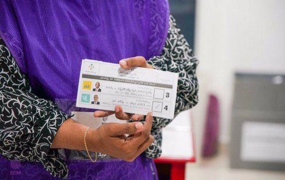 Dhebaikulha ebbai foshin Dr. Muizzu ulhenee 5,000 vote in kureegai!