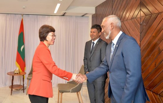 India ge kurin, Dr. Muizzu bahdhalu kurevvee China ge safeeraa