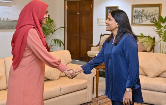Madam Fazna aa inthihaabee Raees ge anbikanbalun Sajidha aa bahdhaku kuravvaifi