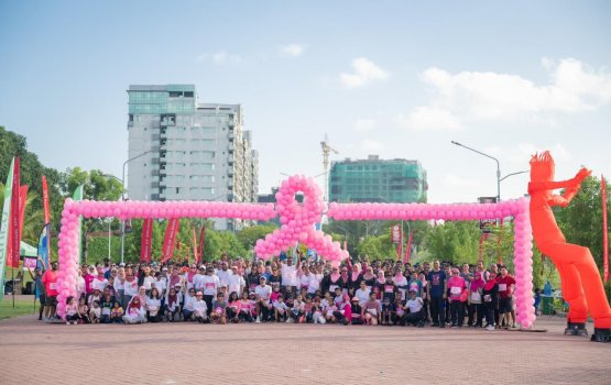 'Pink ribbon run work' kaamiyaabu kamaa eku ninmaalaifi