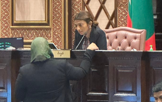 majileehuge raeesaku inthihaabu kuran mirey jalsa eh baavanee