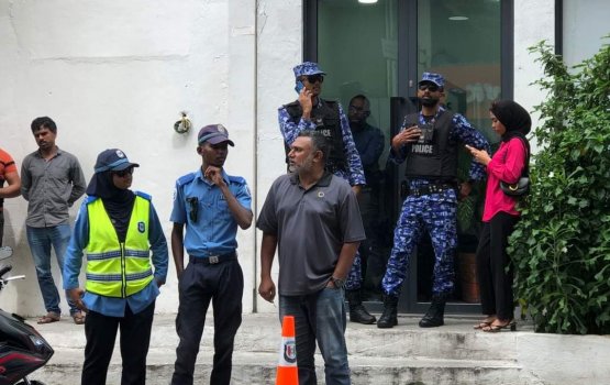 RDC ah fuluhun vanee 13 million ruffiyaa ge mahsalaagai