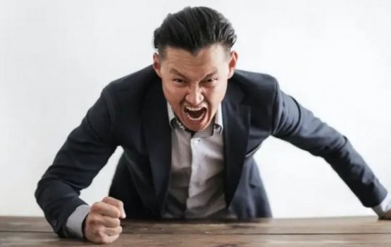 Nidhi hama nuvaanama maa bodah rulhi gadha vey: dhiraasaa