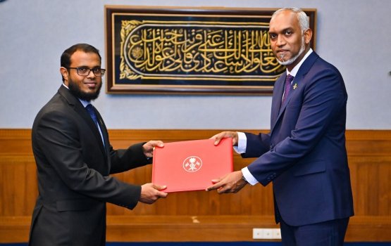 Climate change envoy akaai ithuru 11 state ministerun ayyan kuravvaifi