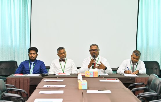 Mi sarukaarakun Media thakuge blacklist eh nugen gulheyne: Khaleel