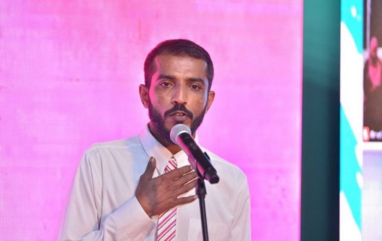 Vaudhuthah nufahdhaa kamah bune R. atoll council ge raees PPM in vakivejje