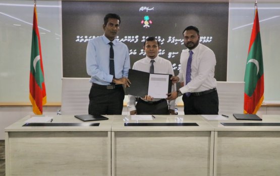 Hulhumale' ge municipal hidhumaiythah council ah badhal kurumuge ehbasvumuga soi koffi