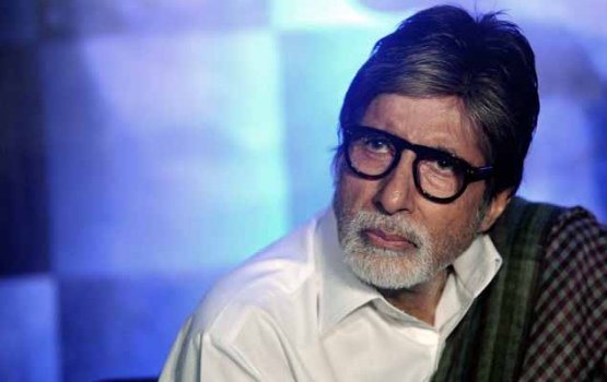 Amitabh ge majaa post eh: Fathaafai America ah dheveynetha?