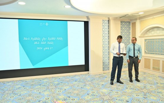 Hithumathun dhuruvefaivaa sihhee hidhumaiy therin anburaa hithumathah nerumuge usoolu ifthithaahkoffi