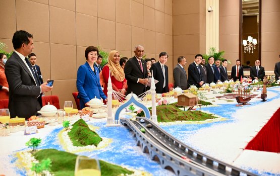 Raees ge china dhathurufulhuge kharadhu: 30 beyfulhunge vafudhu ge bolakah 80,000 rufiyaa