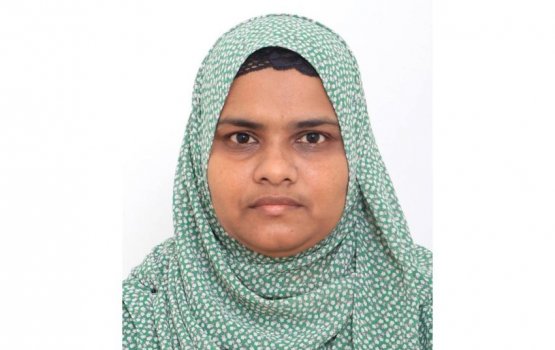 Thaareehee dhuvaheh, atholhu council ge raees akah furathama faharah anheneh!