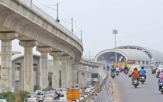 India gai hingi accidentehgai 3 divehissakah bodethi aniyaa thakeh