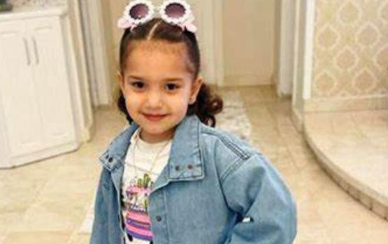 Ehee ah edhi govi Palestine ge kuda kujjaa fenunee shaheed vefai ovvaa