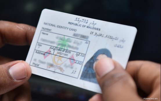 Raajjeyn beyrugai dhiri ulhey dhivehinnah ID card libeynegoi hadhanee 