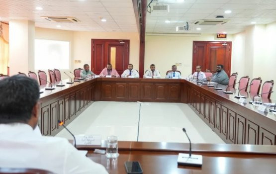 Massala bodu mifco ge CEO majlis committee ah haaziru kuran ninmaifi