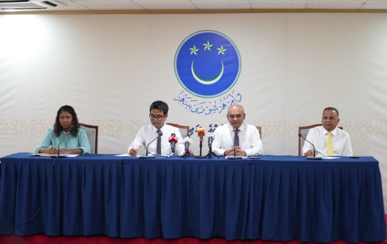 Roadha mahu inthihaabu beyvvun manaakuraa bill thasdheeg kuran govaalaifi