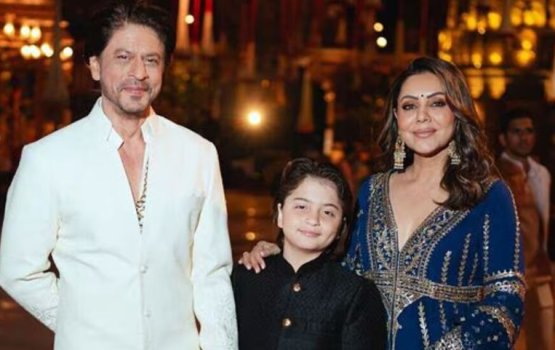 Naslee gothun thafaathu kuraa kamah bune Shahrukh Khan hoonu fenah!