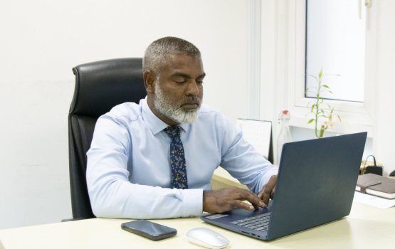 High court ge fandiyaaru Niyaz retire kuravvaifi