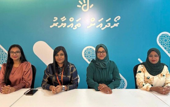 Dhiraagaai Mom's Aid ge