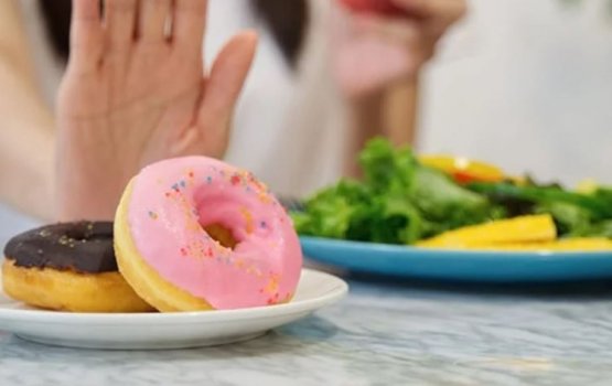 Roadha mahu foni keun thakun dhuruvaan ehee eh!