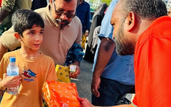 Dhiraagu eid boakibaa adhi eid hadhiyaa ah aammunge bodu tharuheebeh!