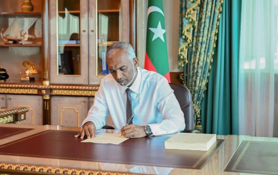 Party badhalu kurumun member kan gelley bill Raees thasdheegu kuravvaifi