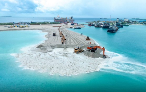 Gaa hudhuvumuge massala boduve bin hikkumuge mashroou thah huttaalan edhijje