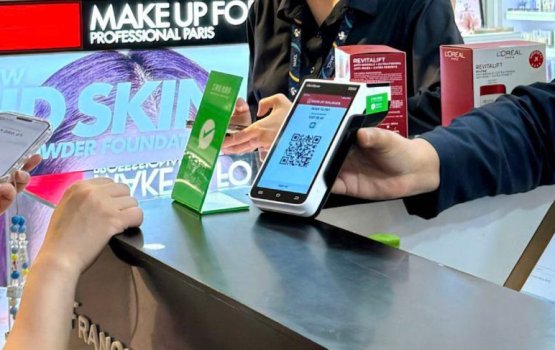 BML card machine thakun WeChart pay in faisaa dhekkey goi hadhaifi